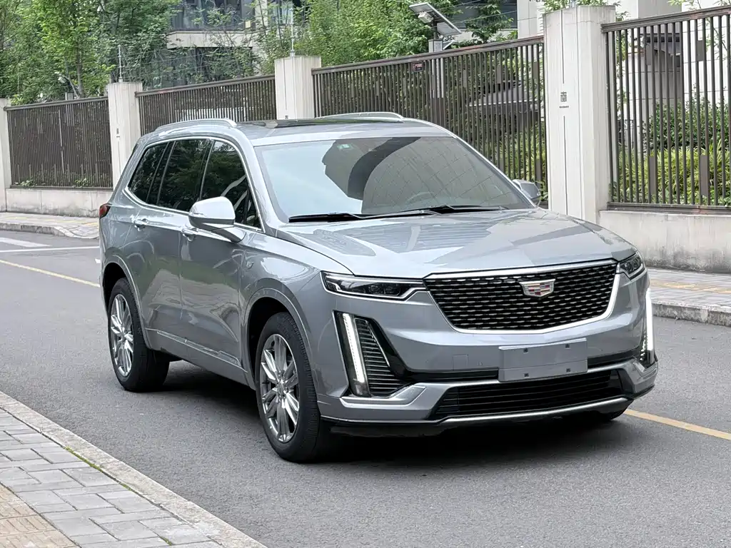 Cadillac XT6 2022 2.0T AWD Luxury 6-Seater
