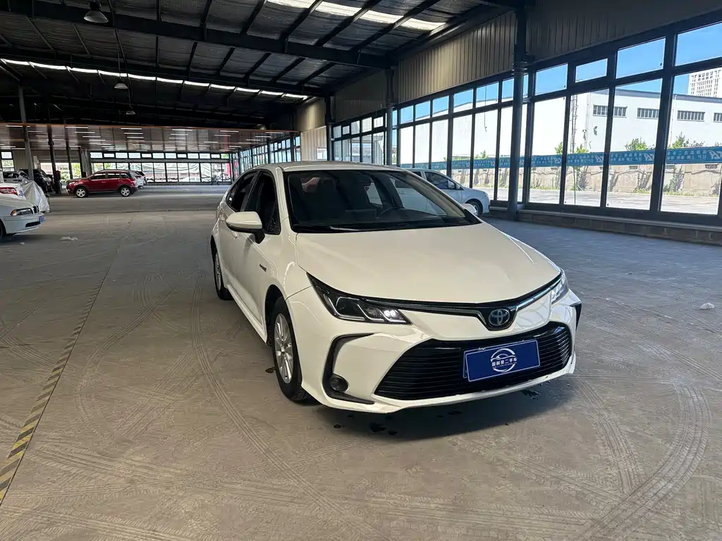 Corolla 2021 Hybrid 1.8L E-CVT Pioneer Edition