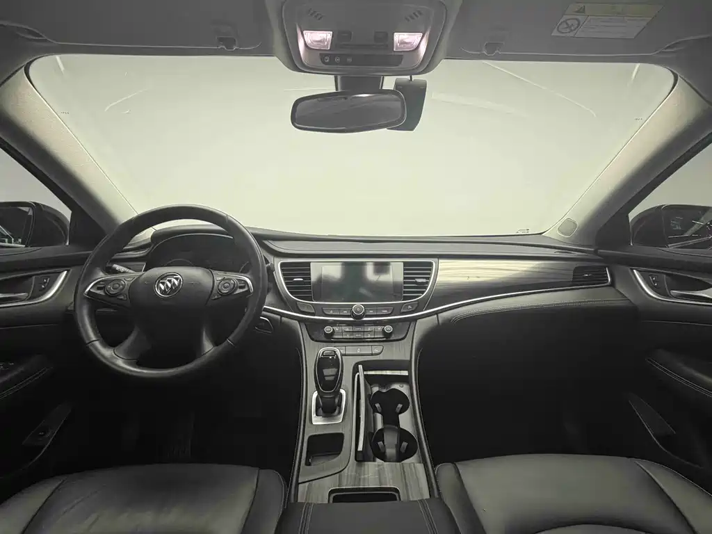 Buick LaCrosse 2019 28T Luxury