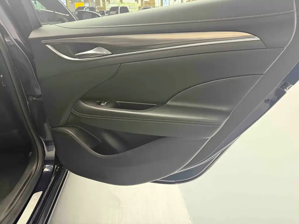 Buick LaCrosse 2019 28T Luxury