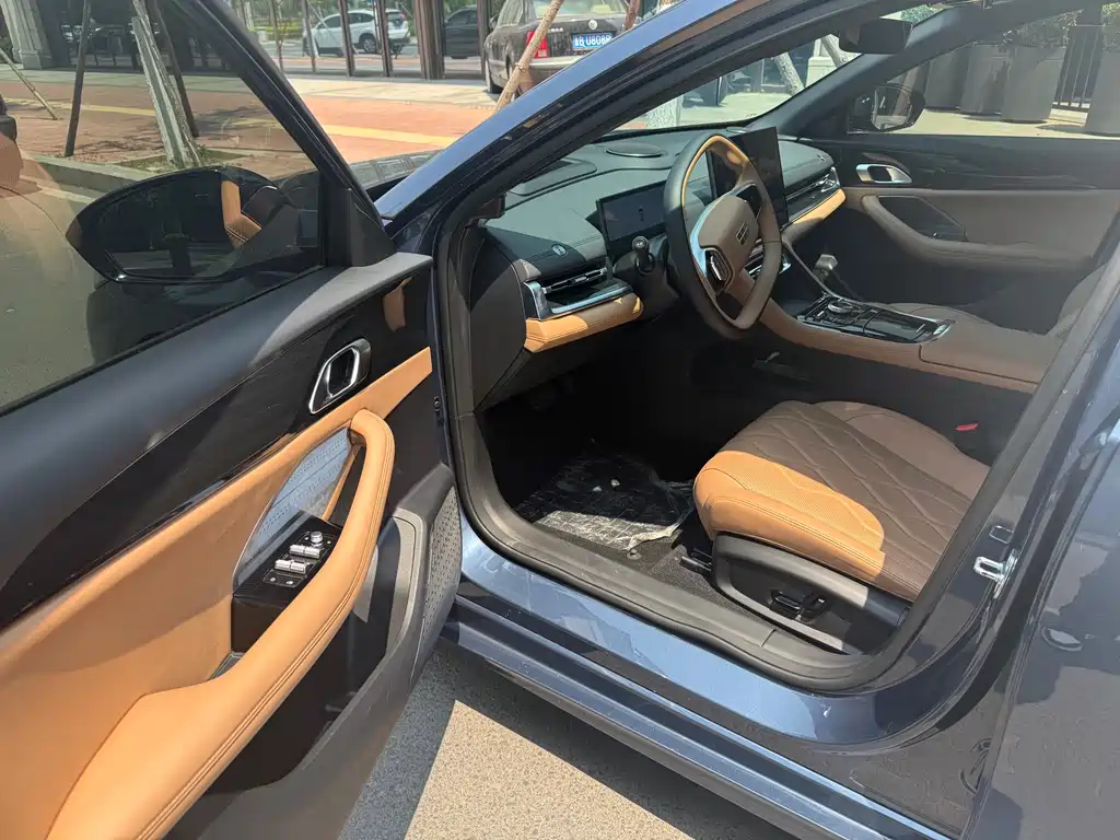 Geely Galaxy A7 2025 EM-i 150km Starship Edition