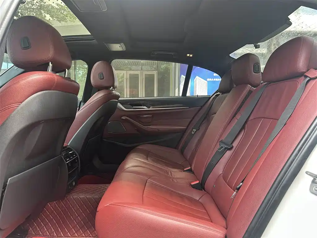 BMW 5 Series 2018 530Li Leading Edition M Sport Package