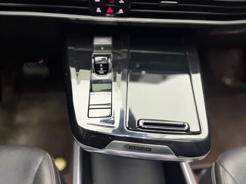 Tavendor 2021 380TSI AWD Luxury Edition Pro