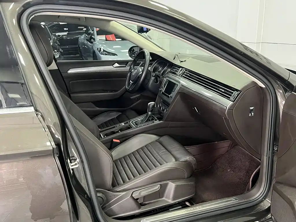 Volkswagen Passat Alltrack 2016 380TSI 4Motion