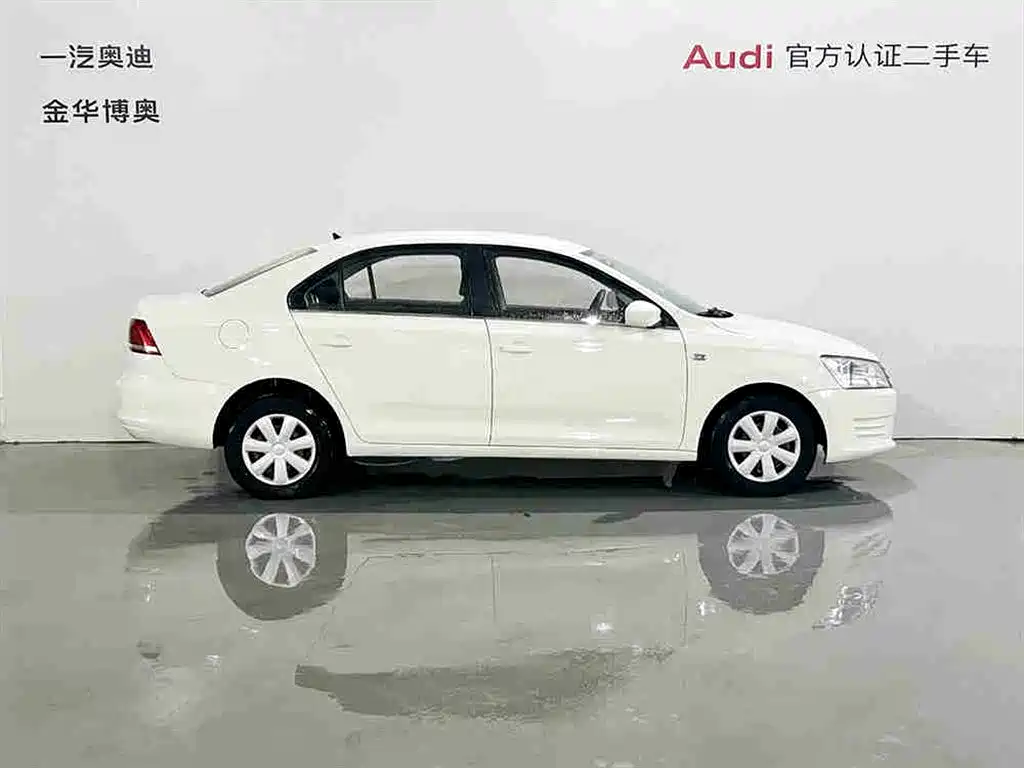 Santana 2013 1.6L Automatic Fashion Edition