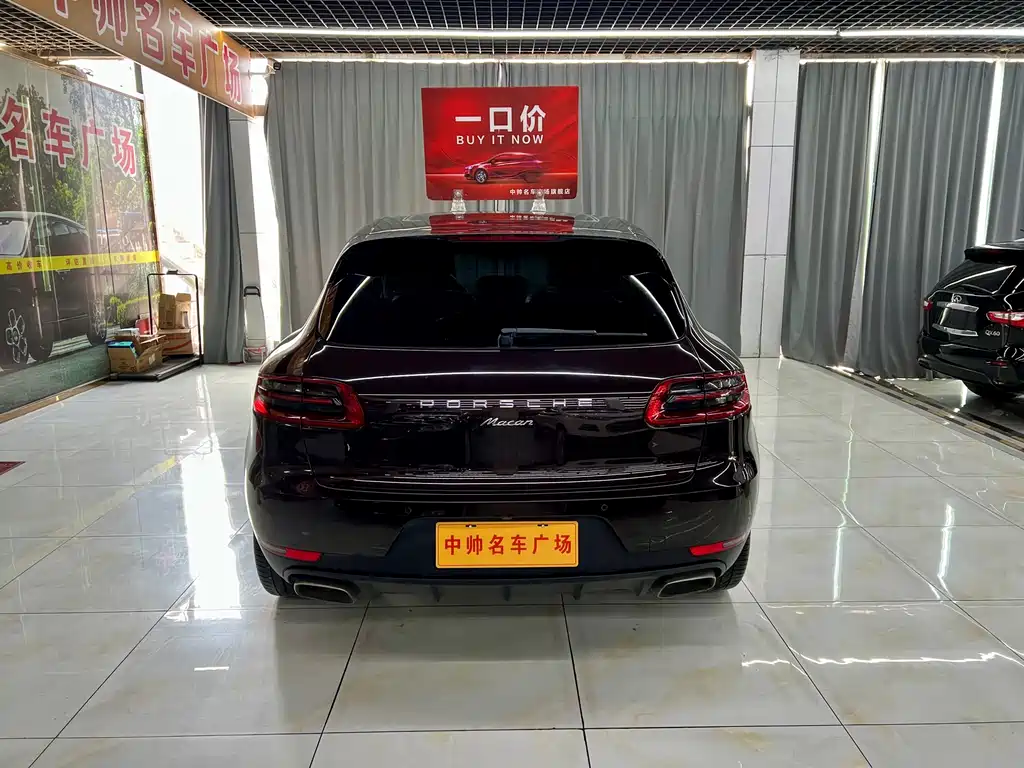 Porsche Macan 2016 2.0T