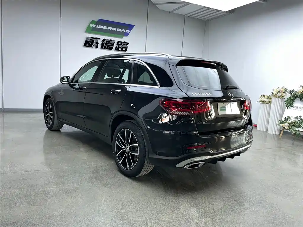 Mercedes-Benz GLC 260 L 4MATIC Luxury 2021