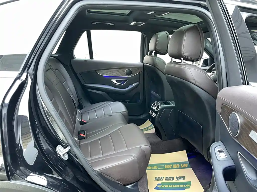 Mercedes-Benz GLC 260 L 4MATIC Luxury 2021