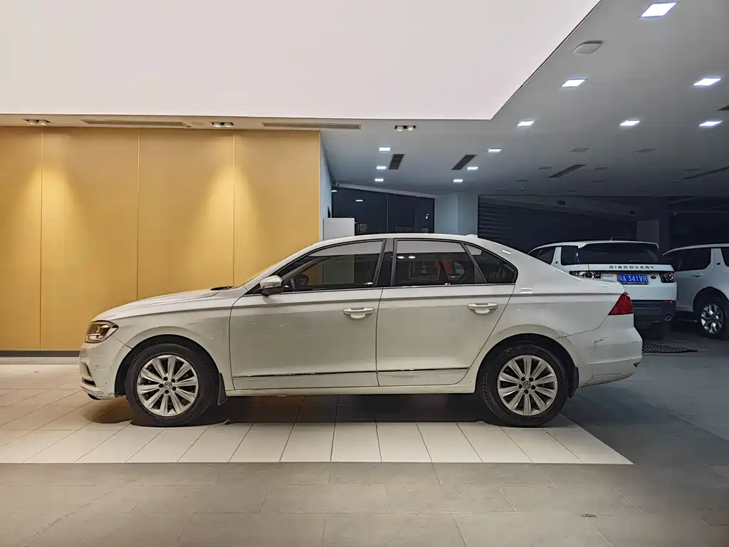 Bora 2018 1.5L Automatic Comfort