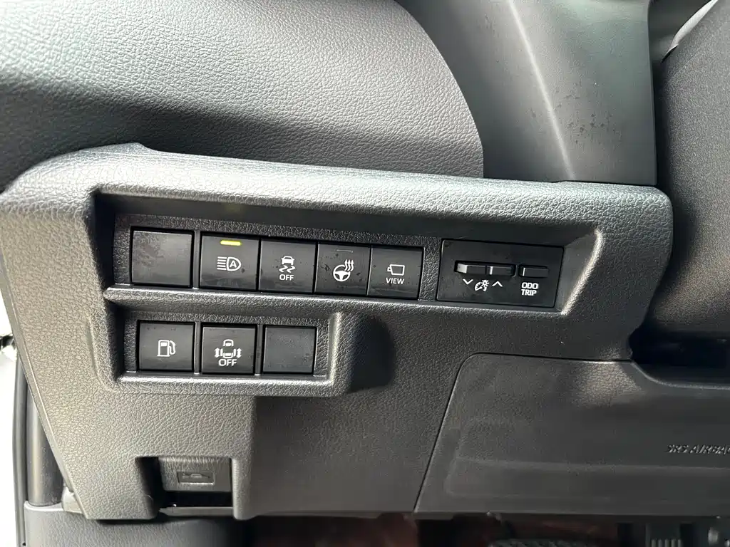 Toyota Sienna 2024 2.5L Hybrid Platinum Edition