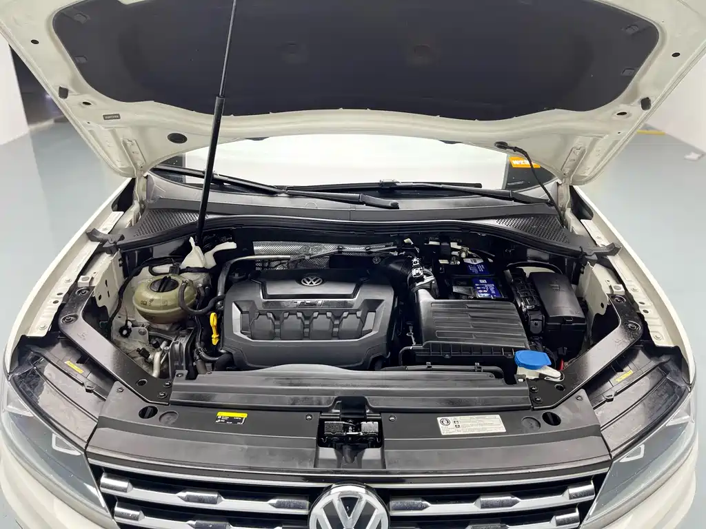 Tiguan L 2018 Facelift 330TSI Automatic FWD Luxury Edition