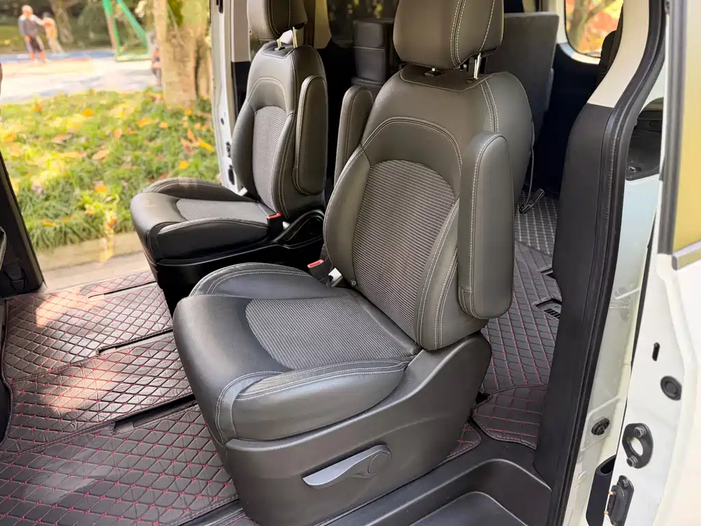 Maxus G10 2019 PLUS 2.0T Automatic Elite Edition China VI