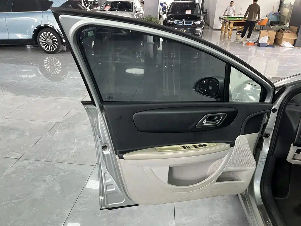 Citroën C-Quatre 2011 Sedan 1.6L Automatic Comfort