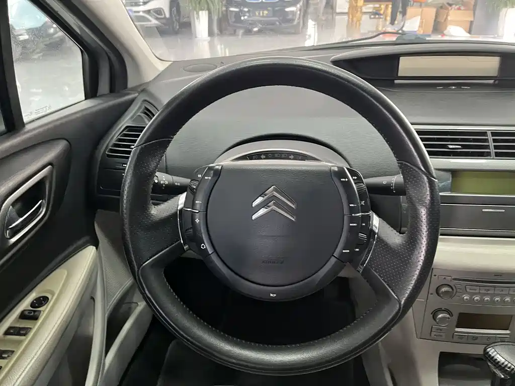Citroën C-Quatre 2011 Sedan 1.6L Automatic Comfort