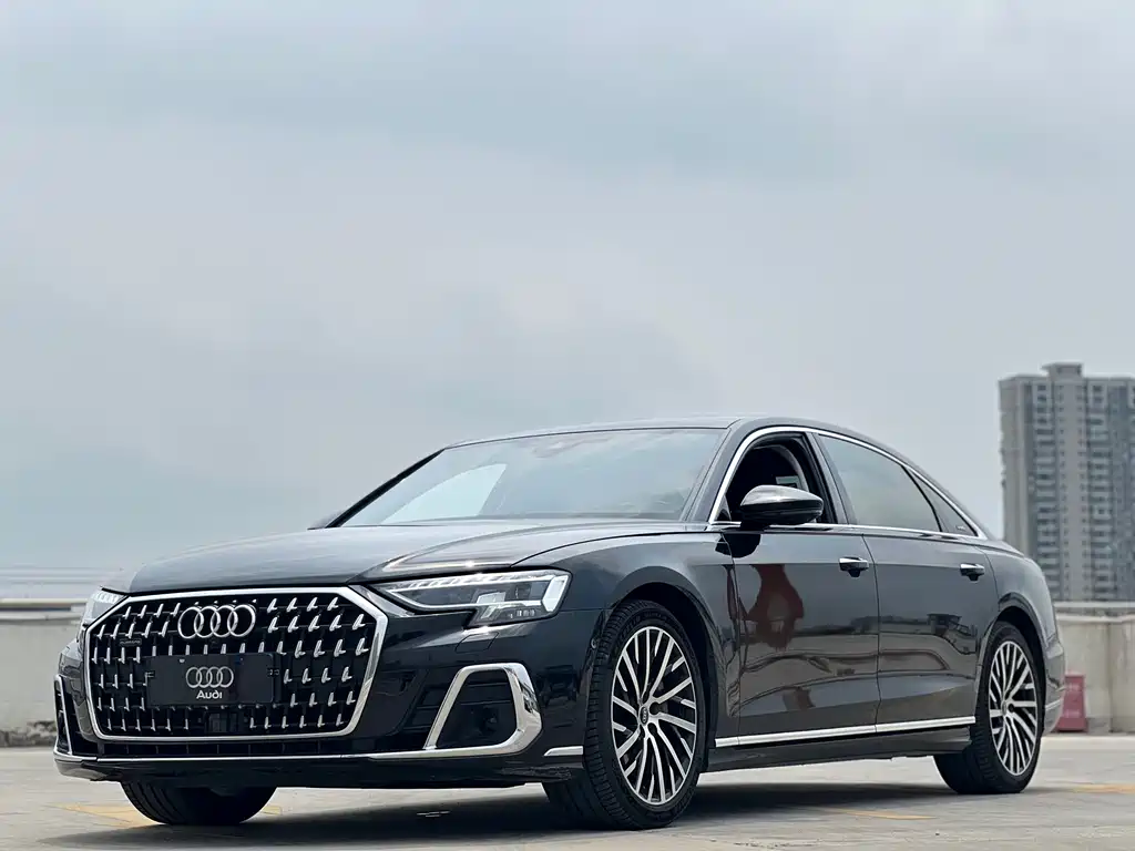 Audi A8L 2023 55 TFSI quattro Flagship