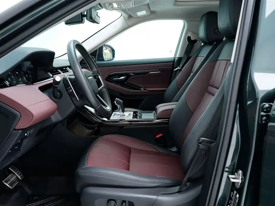 Range Rover Evoque L 2023 249PS Luxury Edition