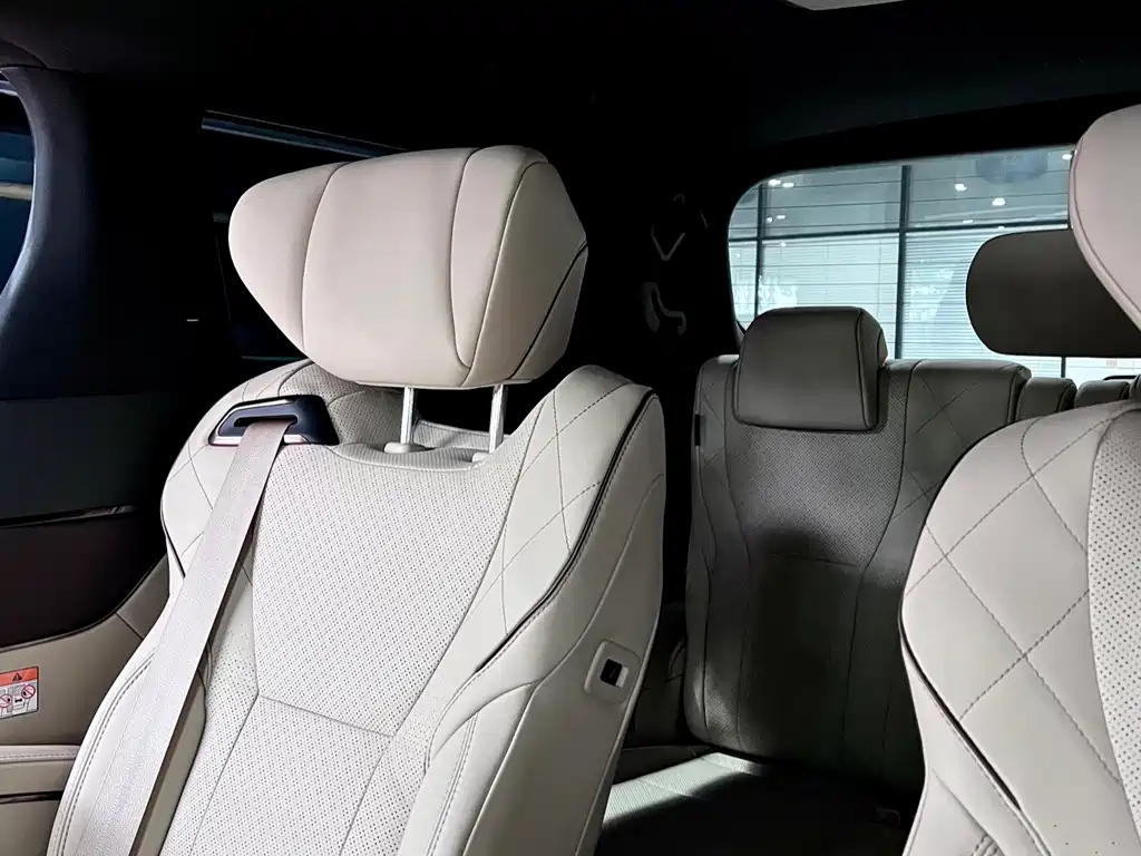 Toyota Alphard 2024 Hybrid 2.5L Executive Lounge