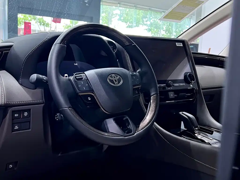 Toyota Alphard 2024 Hybrid 2.5L Executive Lounge