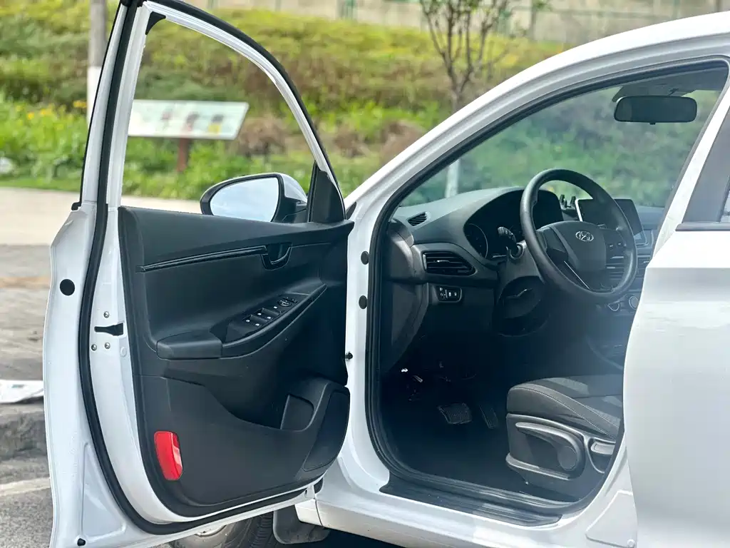Elantra 2018 1.6L Automatic GL