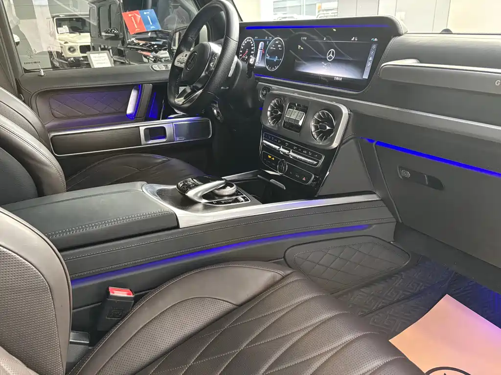 Mercedes-Benz G-Class 2022 G 500