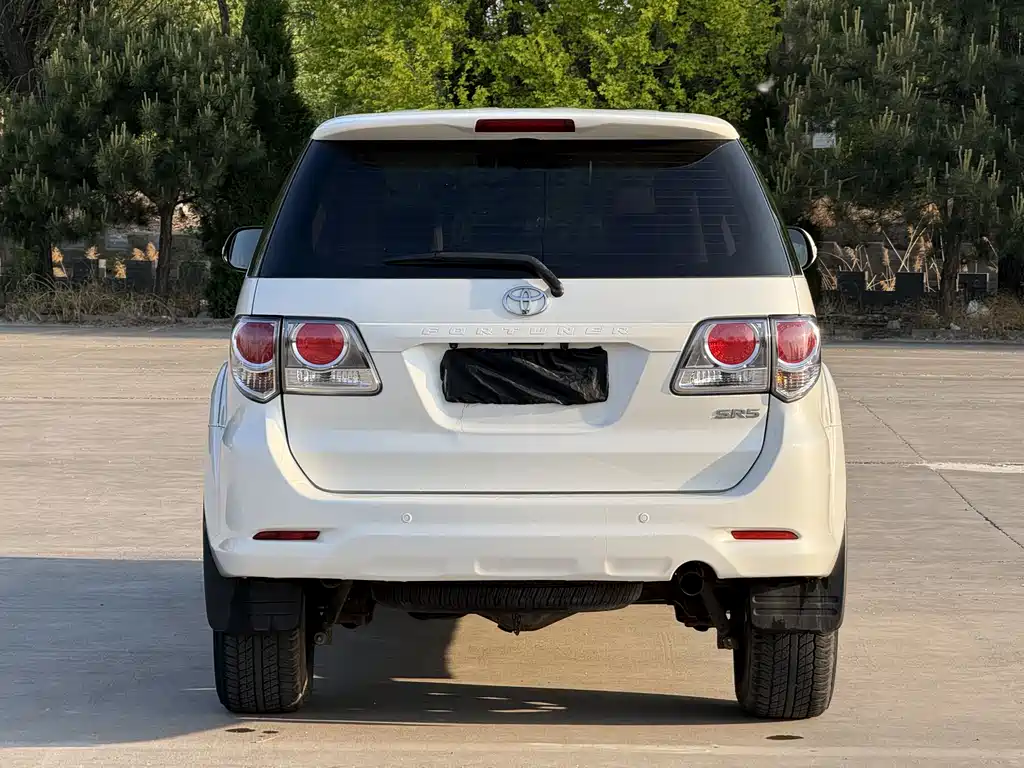 Toyota Fortuner 2016 2.7L Middle East Edition