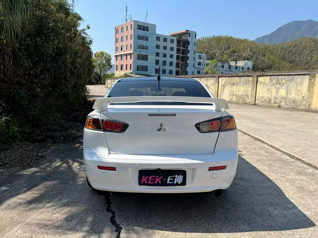 Mitsubishi Lancer EX 2013 Fashion Edition 1.8L Manual Wise Type