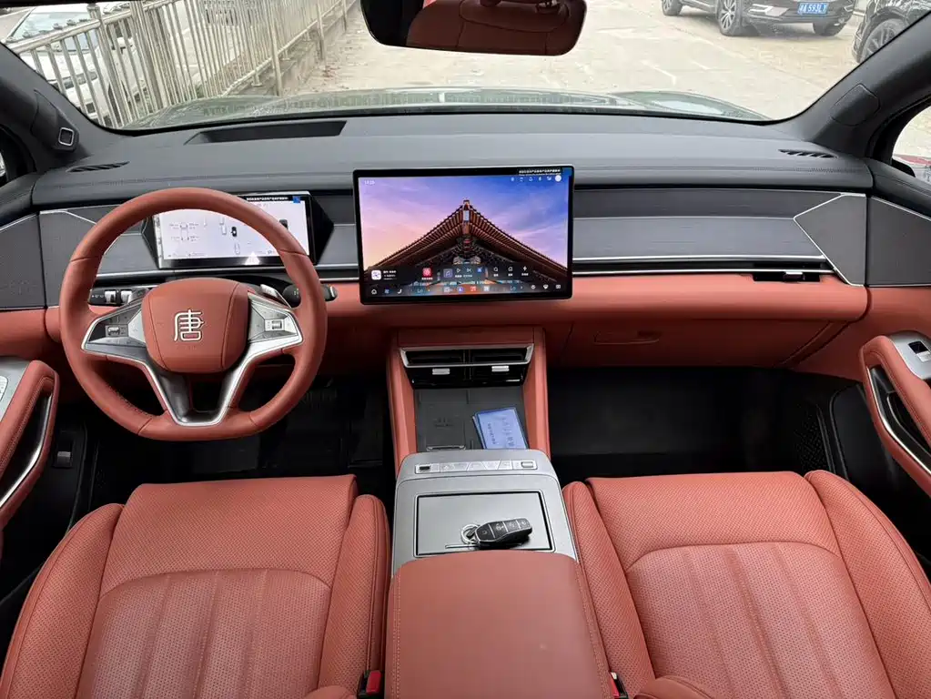 BYD Tang L 2025 DM 175km Drone Player Edition