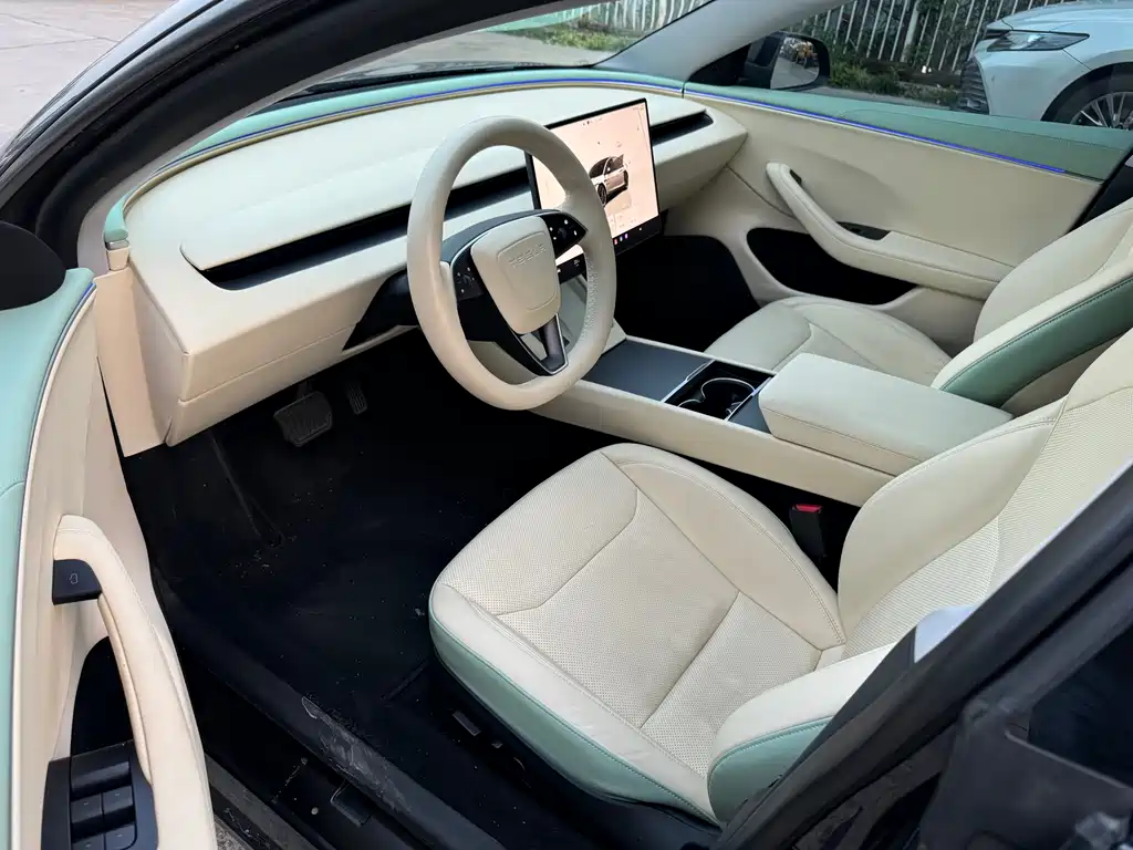 Model 3 2023 RWD