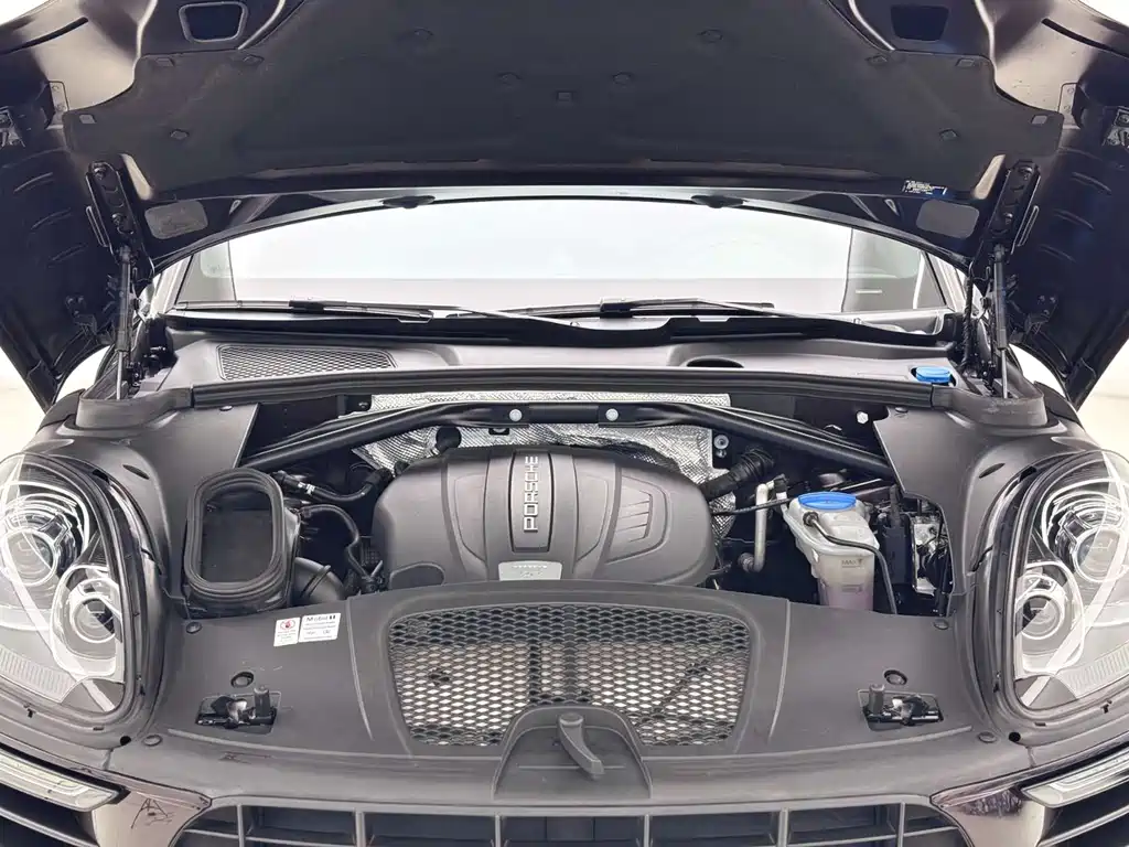 Porsche Macan 2016 2.0T