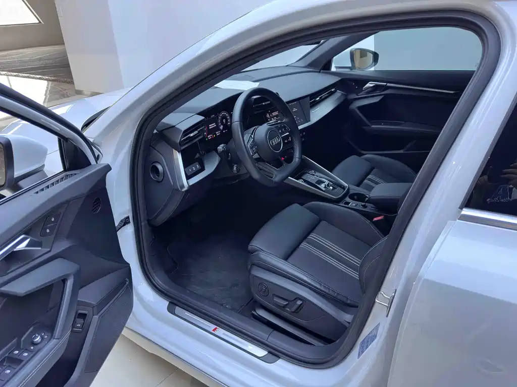 Audi A3 2022 model A3L Limousine 35 TFSI Sporty Style