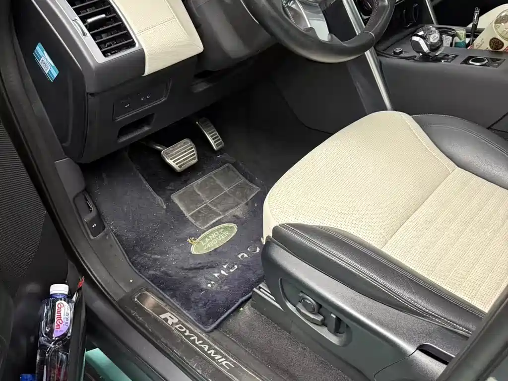 Land Rover Discovery 2021 360PS R-Dynamic SE
