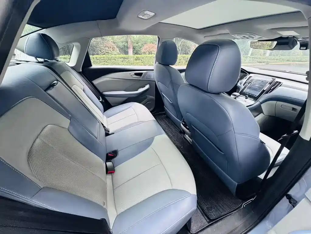 Rising ER6 2021 New Motion Edition 620km Smart Driving Edition
