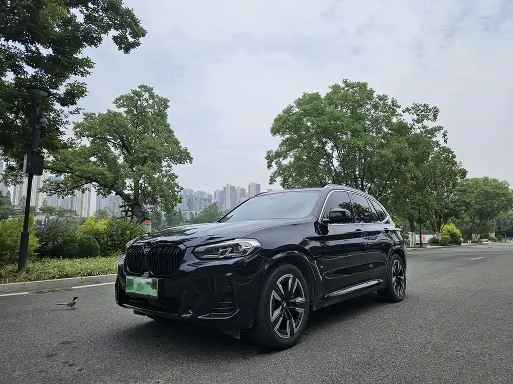 BMW iX3 2022 xLine