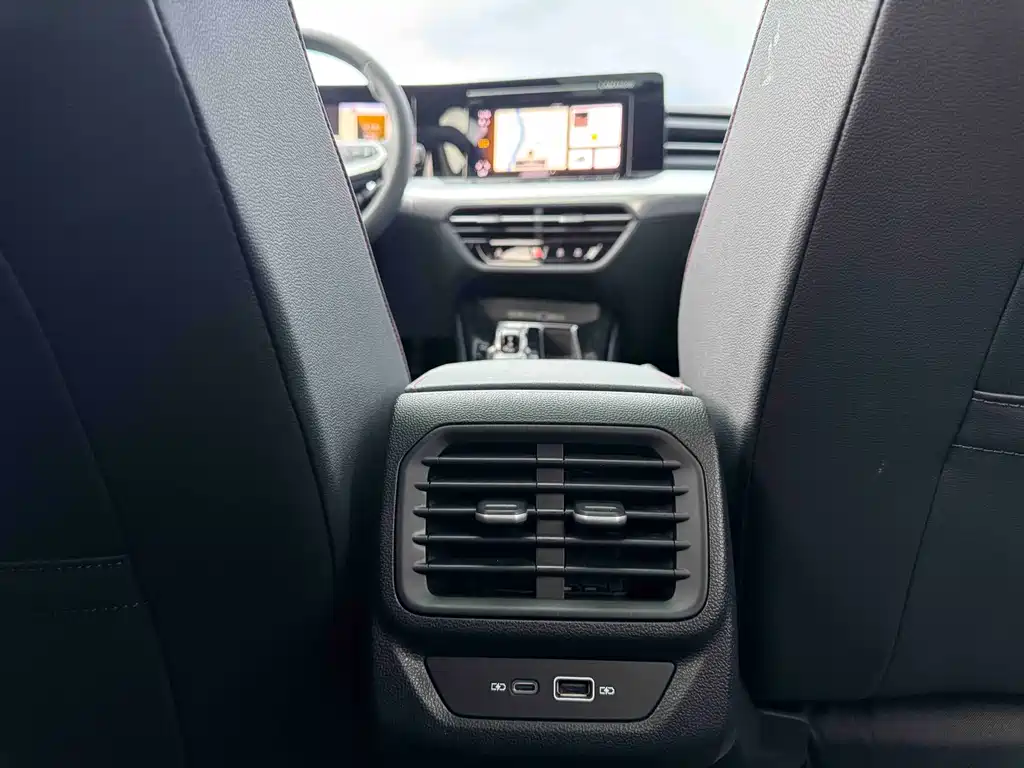 Volkswagen Lamando L 2023 280TSI DSG Xuanla Edition