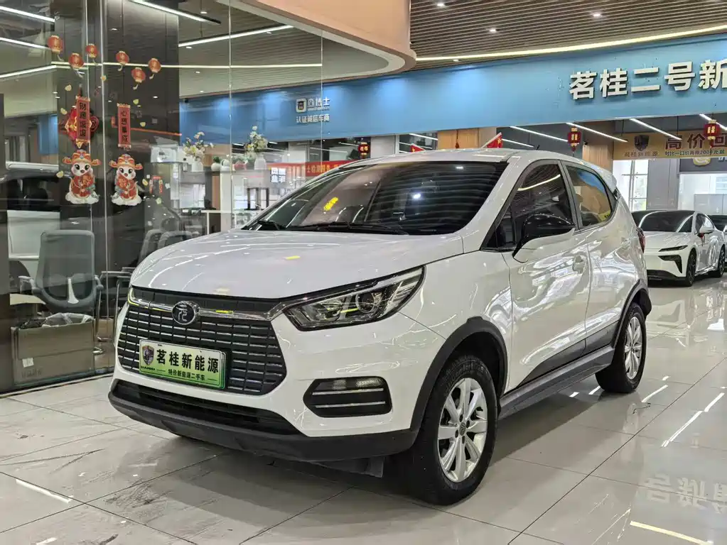 BYD Yuan EV 2018 EV360 Smart Connect Yueku Edition
