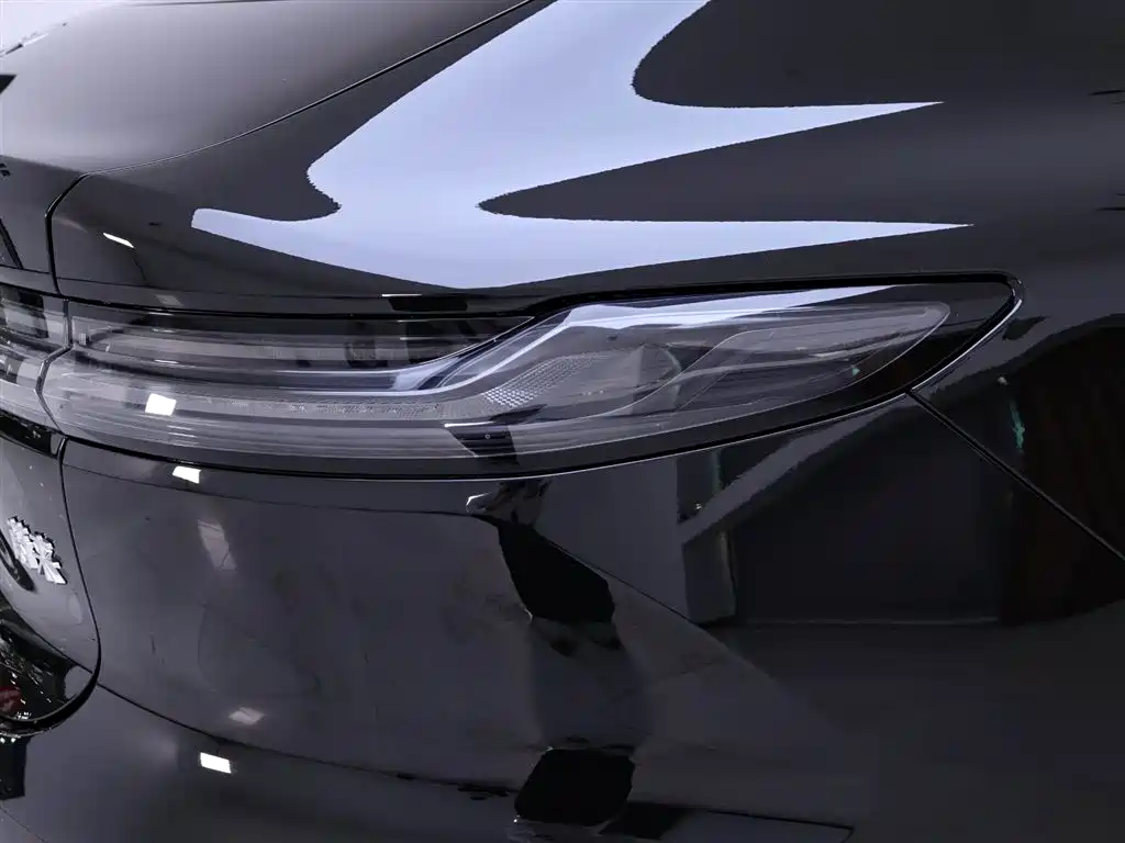 NIO ET7 2024 75kWh Executive Signature Edition