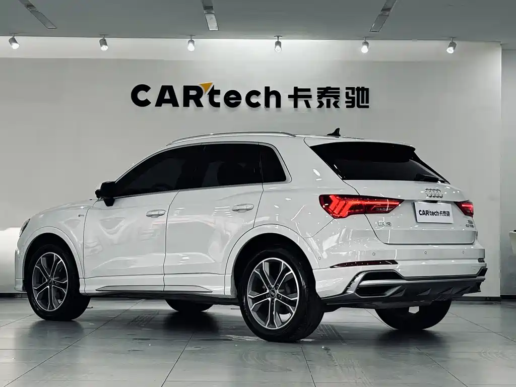 Audi Q3 2021 40 TFSI Fashion Dynamic Edition