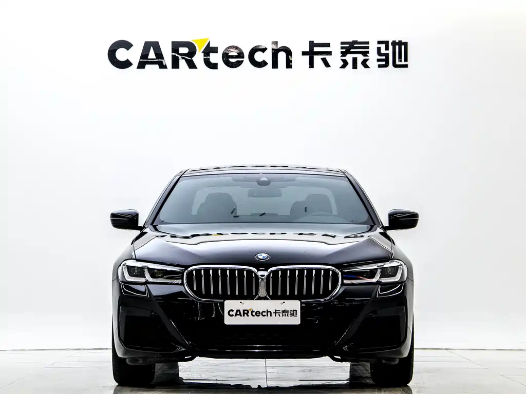 BMW 5 Series 2022 Facelift II 525Li M Sport Package
