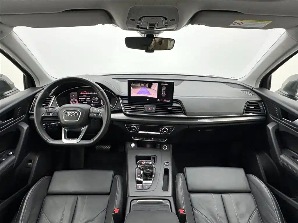 Audi Q5L 2022 40 TFSI Luxury Dynamic Edition