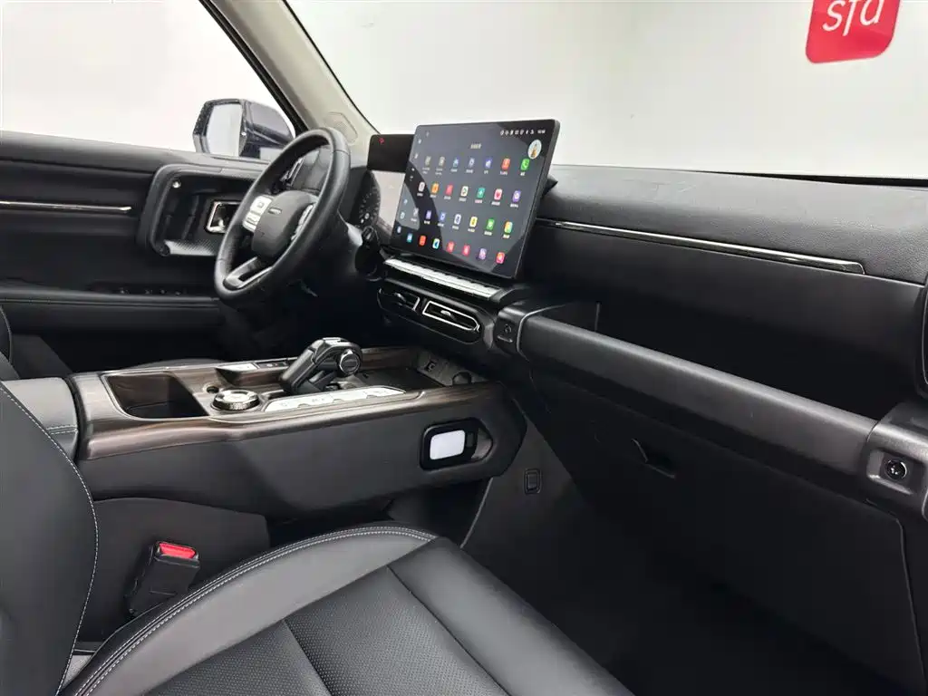 Haval Big Dog PLUS 2023 DHT-PHEV 105km Chao Dian Edition Plus