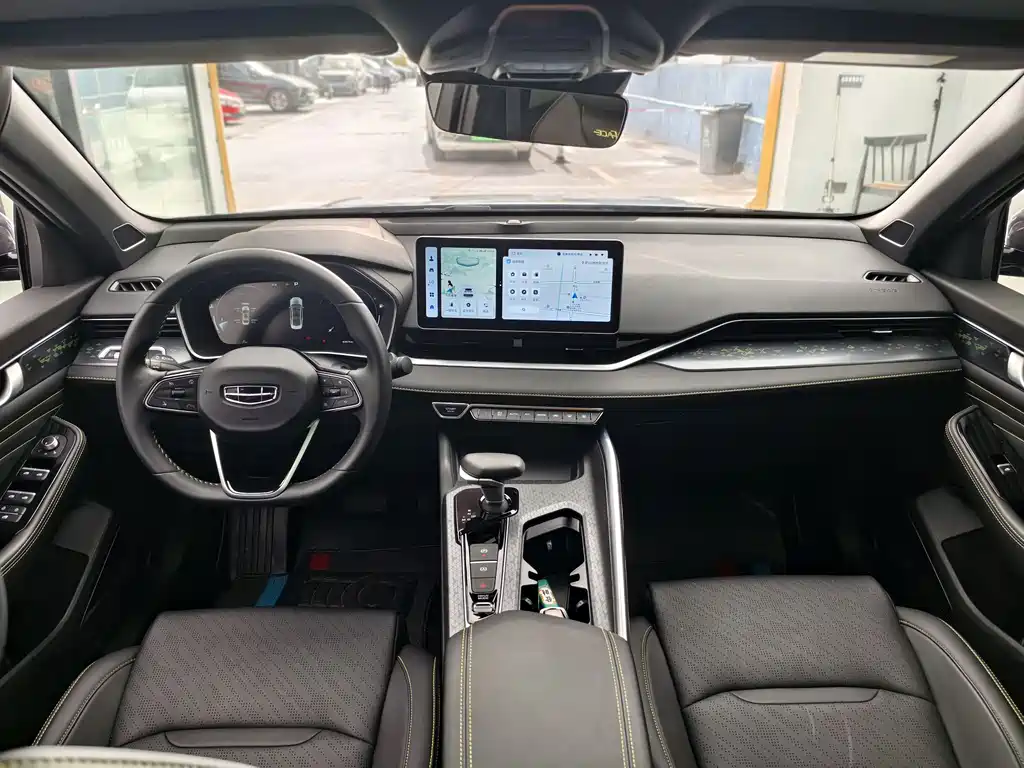 Geely Preface 2023 1.5TD Kunlun Edition
