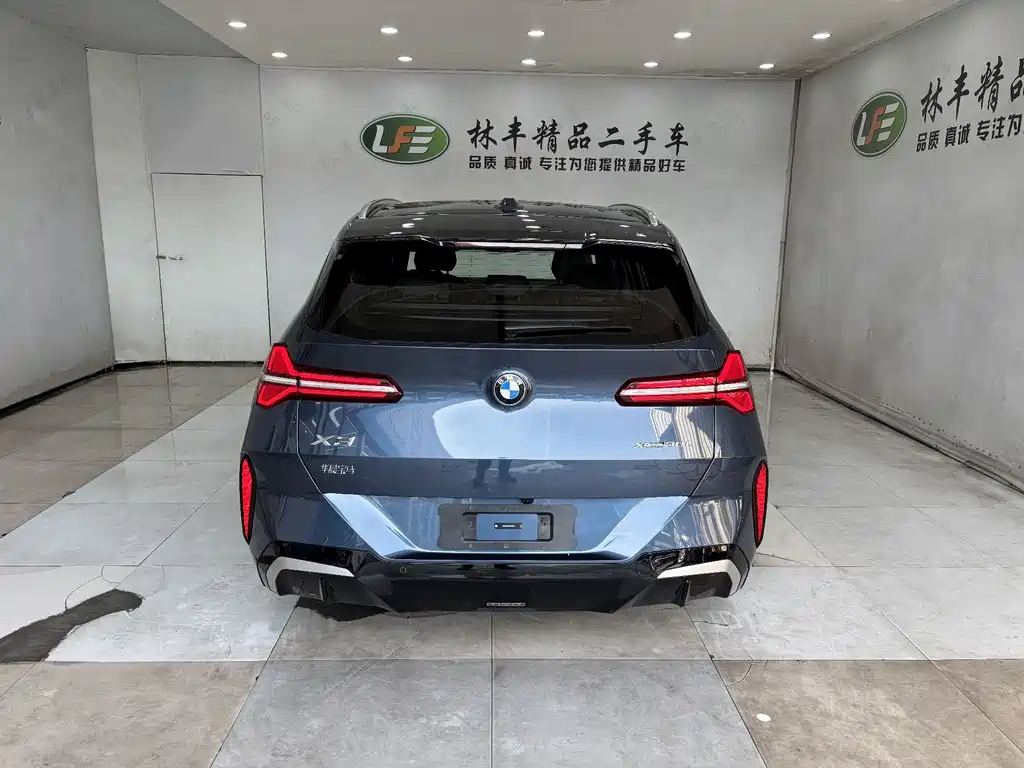 BMW X3 2025 xDrive30L Exclusive M Sport Night Edition