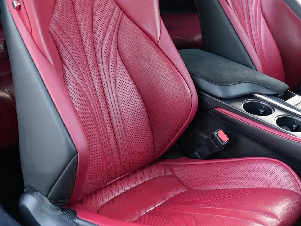 Lexus RC F 2015 F 5.0L Peak Edition