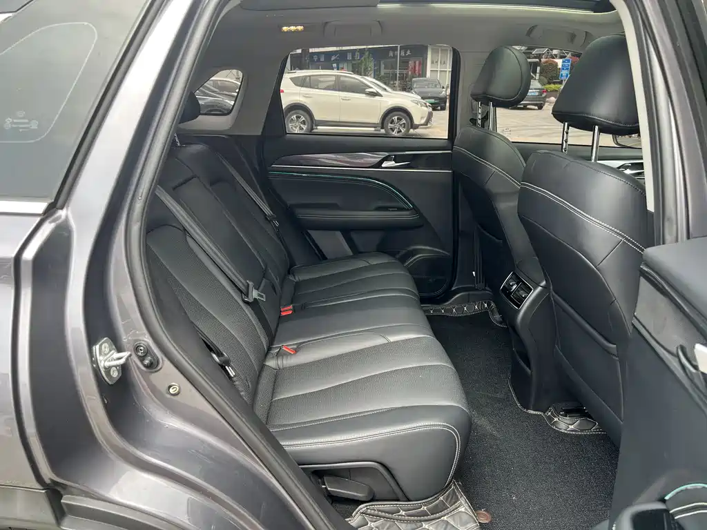 GAC Trumpchi GS5 2021 Advanced Edition 270T Tech Smart Lead Edition