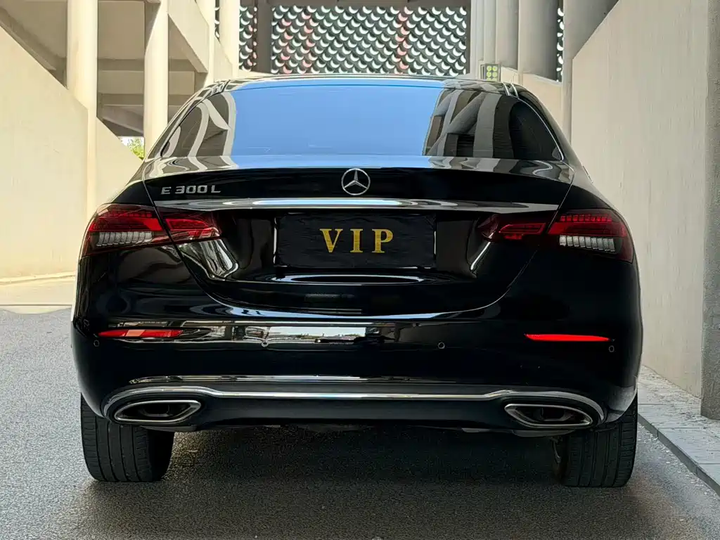 Mercedes-Benz E-Class 2023 E 300 L Luxury