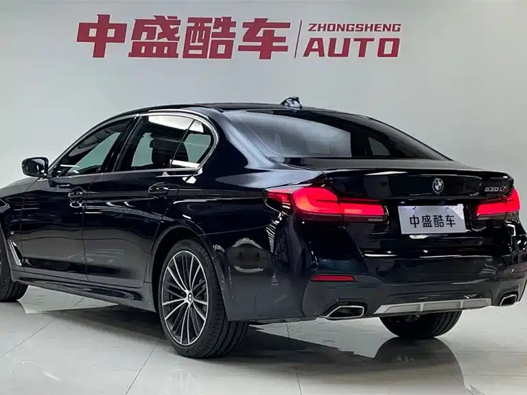 BMW 5 Series 2023 530Li Leading Edition M Sport Package