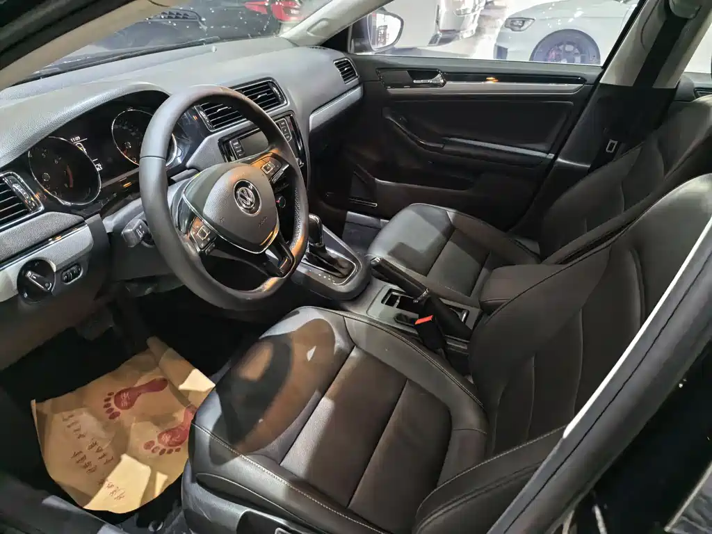 Sagitar 2018 280TSI DSG Yidong Edition