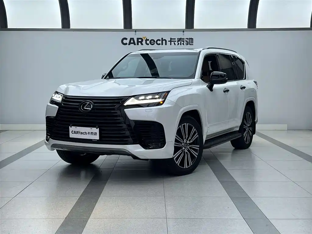 Lexus LX 600 2025