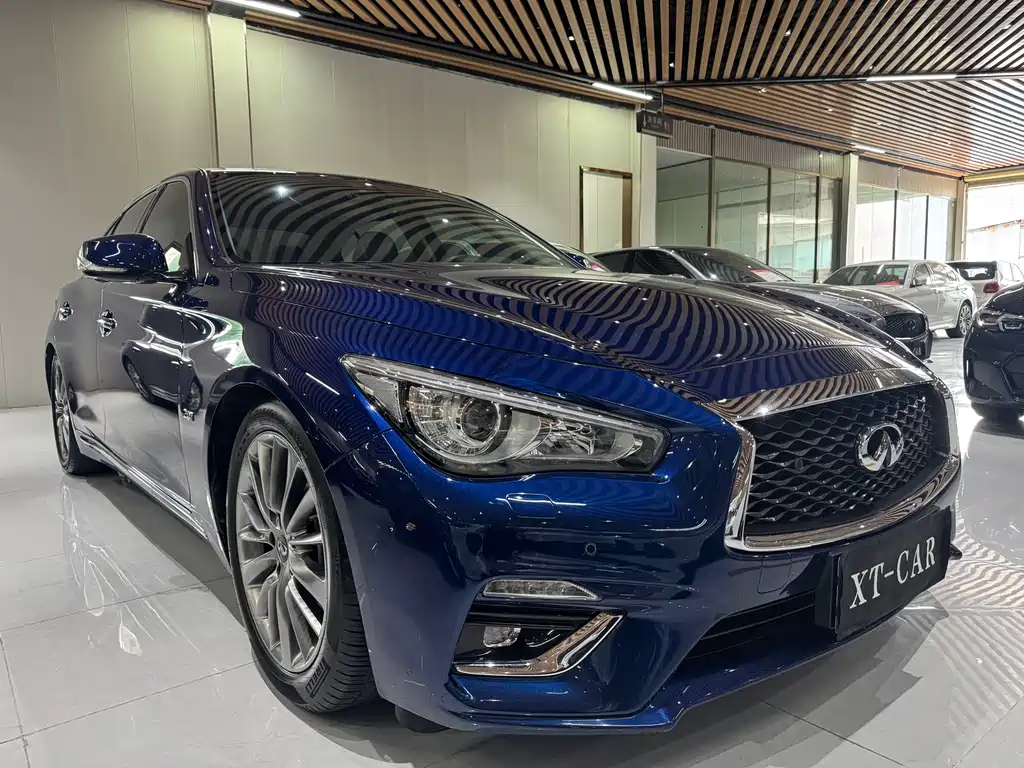 Infiniti Q50L 2018 2.0T Jinxiang Edition China V