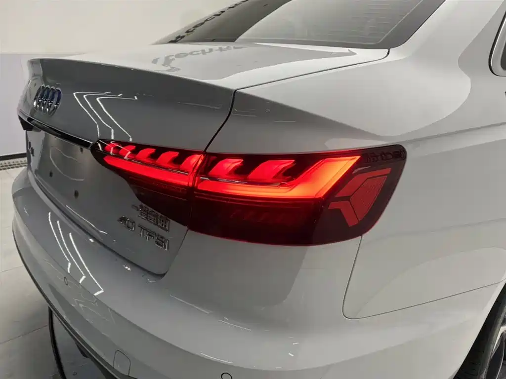 Audi A4L 2024 40 TFSI Fashion Dynamic